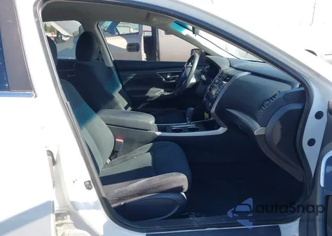 2015 Nissan Altima 2.5 S из США, поврежденный, VIN 1N4AL3APXFC479534